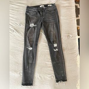 Distressed Studded Gray Super Skinny Denim Jeans By Jessica Simpson (Size 29)